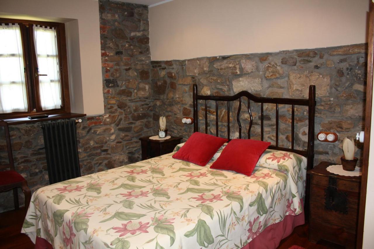 La Casona De Benito Guest House Cudillero Bagian luar foto
