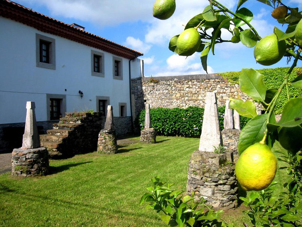 La Casona De Benito Guest House Cudillero Ruang foto