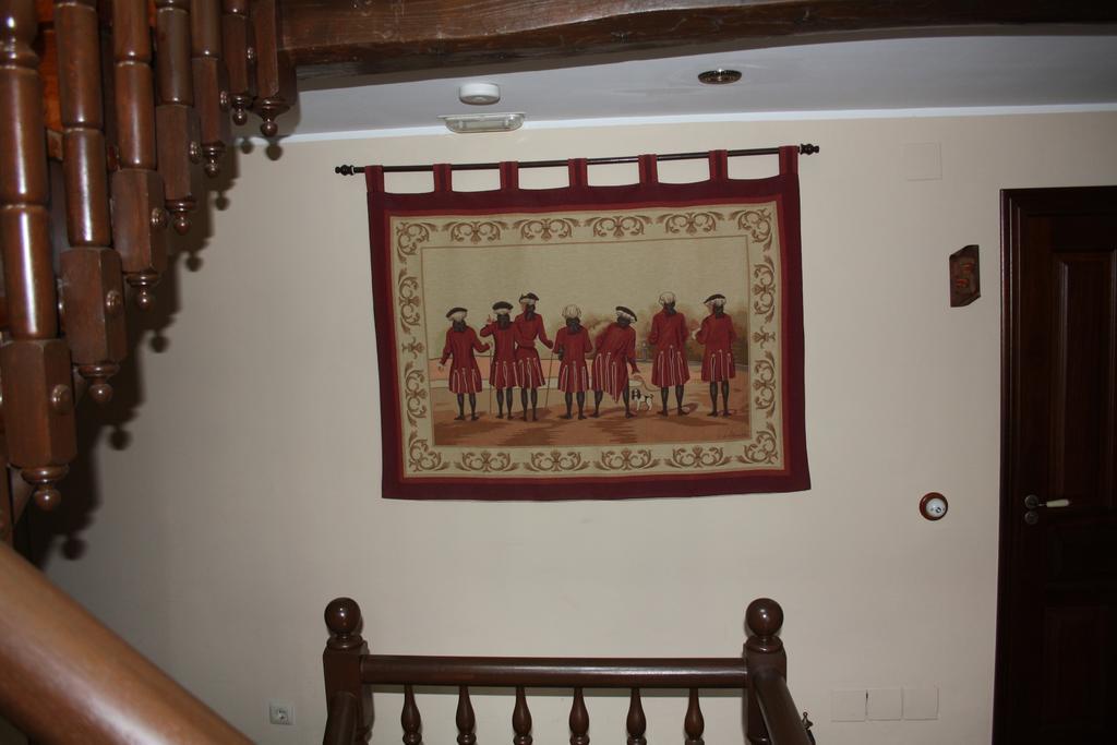 La Casona De Benito Guest House Cudillero Ruang foto